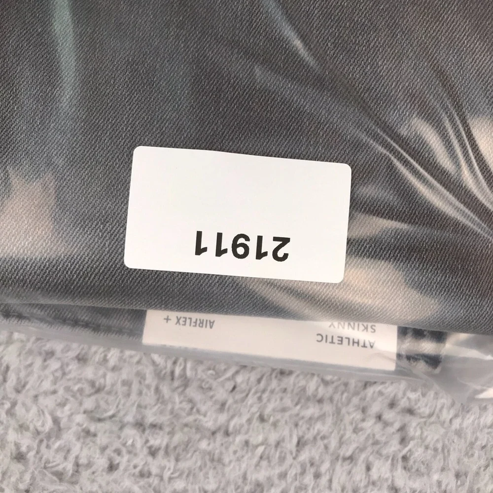 American Eagle Outfitters new tags
